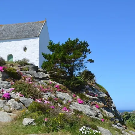 Cosy 50 M Thalasso Wifi Parking Apartment Roscoff